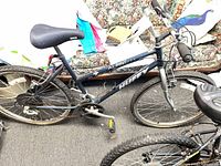 Full view of Huffy Alpine bicycle showing frame, wheels and components