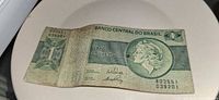 Brazilian 1 Cruzeiro obverse with female profile, serial visible