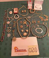 Full layout of jewelry lot