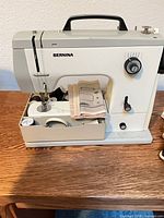 Front view Bernina 800 on desk