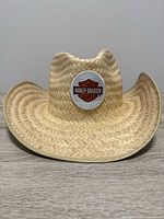 Front view showing straw weave and Harley-Davidson patch