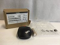 Mouse, battery, and box overview