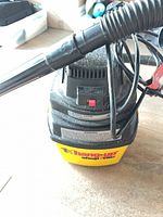 Shop-Vac Hang-Up Model 500M with hose and wand close-up