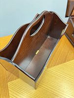 Top view of Bombay Company wooden scalloped caddy