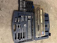 Overall view of socket set, Maximum torque wrench tube and bit socket set