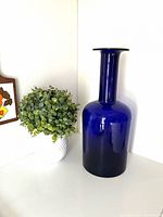 Front view of cobalt blue floor vase