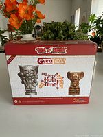 Front of boxed Tom & Jerry Geeki Tikis set