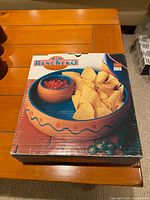 Retail box showing Rio Ranchero chip & dip bowl