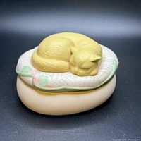 Trinket box assembled showing cat on pillow lid