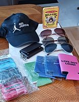 All items overview on table