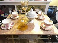 All items in lot on tabletop