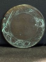 Reverse of 1901 Canada large cent showing ONE CENT 1901 and leaf wreath