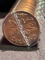 End of roll showing maple leaf reverse, date 1991 visible