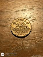 Reverse side showing beaver, denomination, year, country