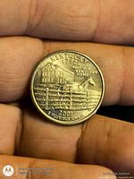 Reverse showing Kentucky design, date 2001 and E PLURIBUS UNUM