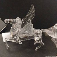 Right side view of Swarovski Pegasus showing wings and frosted tail