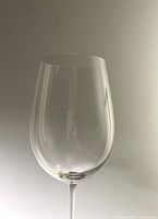 Front view of single crystal Bordeaux glass