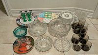 Grouped lot showing bowls, plates, ashtray, glasses