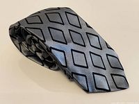 Folded view showing diamond pattern