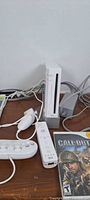 Wii console, controllers, cabling, Call of Duty 3 game