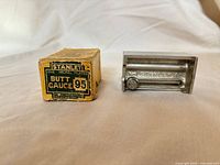 Gauge and box front view