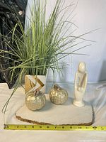 Overall view of all accent items on slab tray