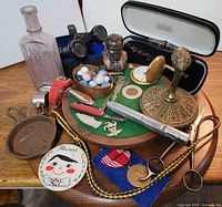 All items arranged on table overview