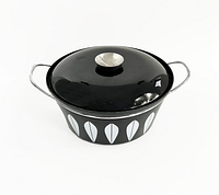 Overall view of Cathrineholm black Lotus casserole with lid