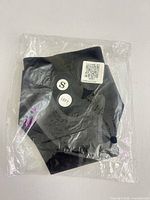 Left hand brace size S black sealed in plastic