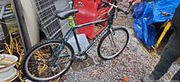 Full left-side view of Raleigh Avalanche men’s mountain bike