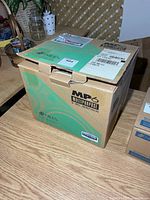 Closed MP6 multipurpose loudspeakers carton