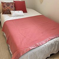 Blanket spread on standard double mattress