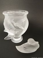Rosine vase with duck figurine overview