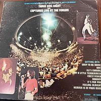 Front sleeve with title and crowd image