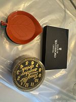 Leaf coaster, Waterford box and clock coaster set overview