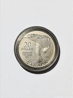 Reverse of coin showing polar bear design and denomination