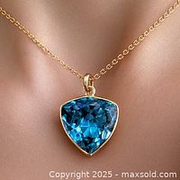 Pendant on chain to show size and appearance when worn