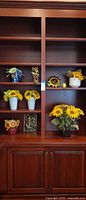 Full shelving view displaying all sunflower décor items