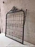 Front view of entire garden gate