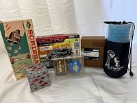 All items in lot displayed together