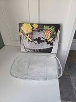 Dish with box showing pattern and sections