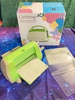 Machine with plates and box