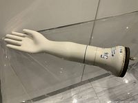 Side view of full porcelain glove mold hand
