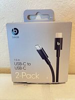 Front of retail box showing Beats branding, cable image and 1.5 m 2-pack specification
