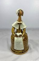 Front view of entire figurine