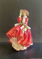 Front view of Royal Doulton Top O’ The Hill figurine