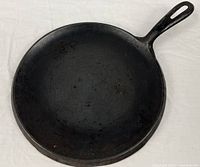 Top view of round cast iron griddle
