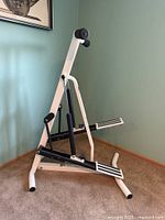 Full view of FlexStep vertical stepper