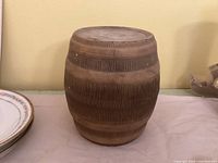 Barrel keg front view showing ridged sides