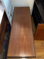 Top view of loose tabletop panel